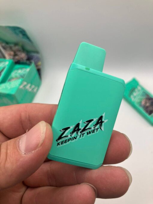 zaza keepin it wet