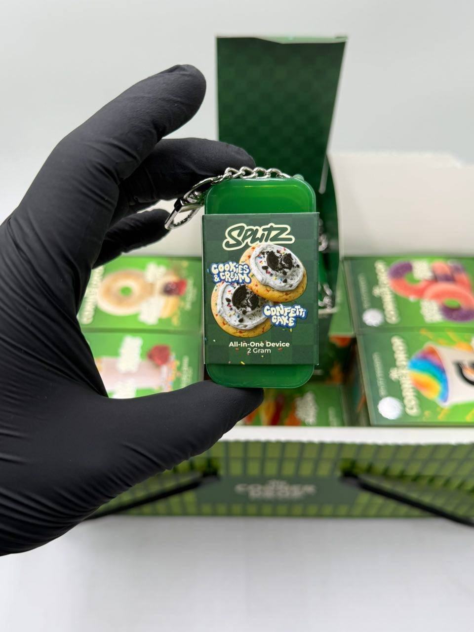 Splitz 2G The Corner Drop device showcasing dual chamber Liquid Diamond oil.