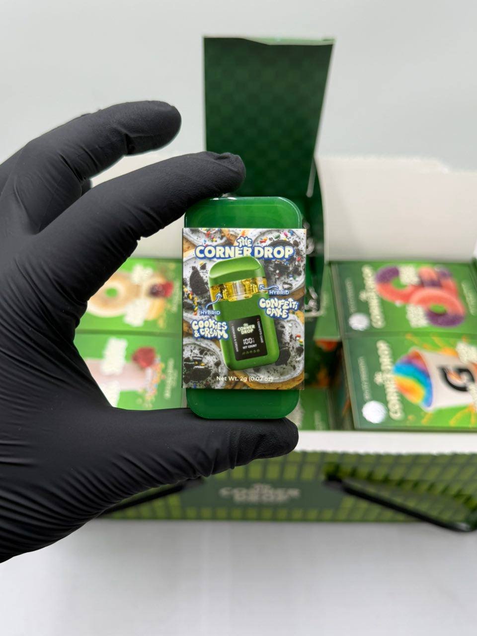 Splitz 2G The Corner Drop device showcasing dual chamber Liquid Diamond oil.